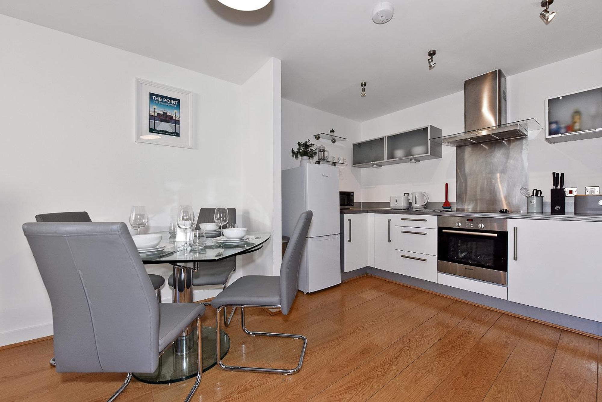 The Vizion Serviced Apartments From Pincott Properties - Free Parking, Private Balcony, And Wifi Milton Keynes Cameră foto