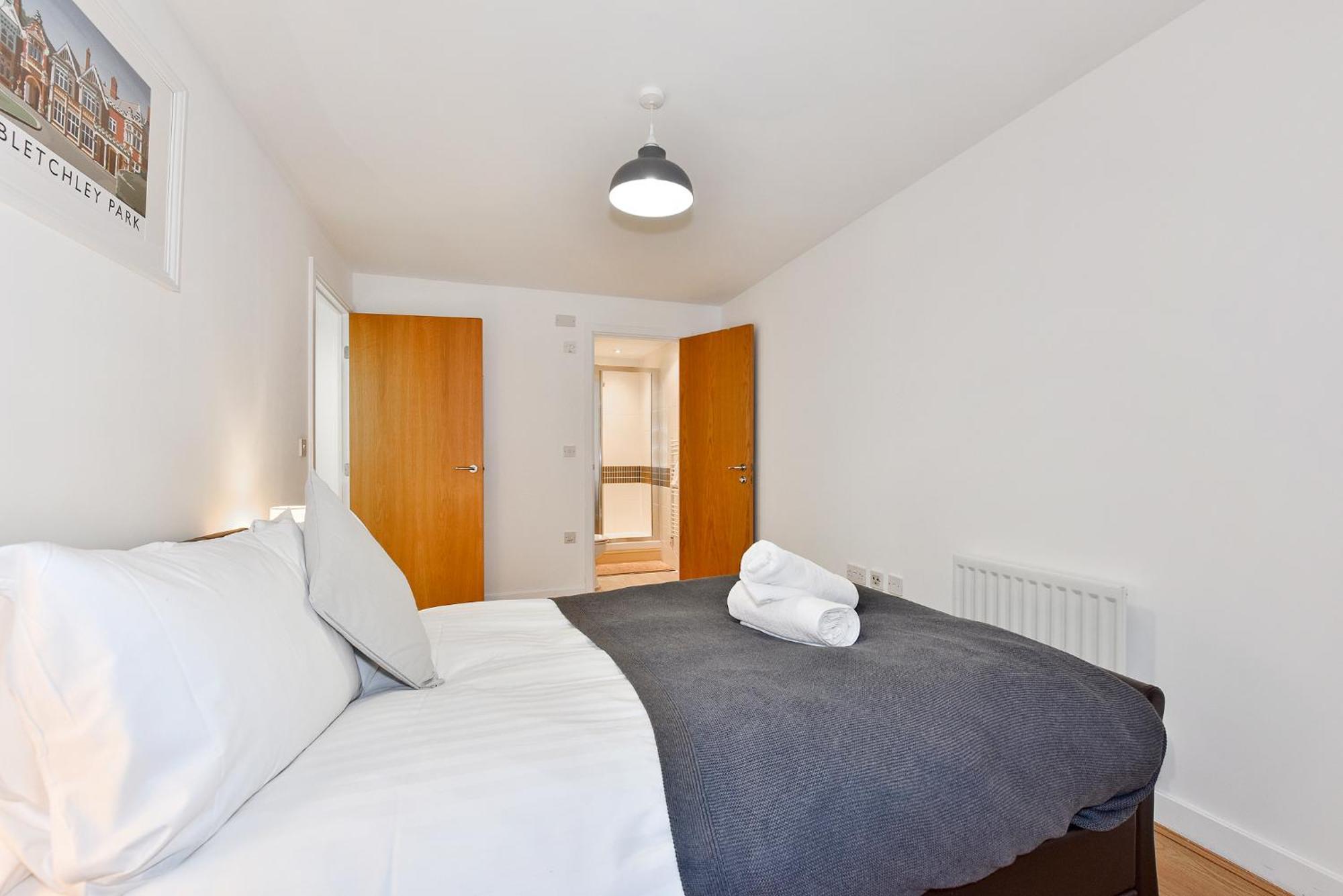 The Vizion Serviced Apartments From Pincott Properties - Free Parking, Private Balcony, And Wifi Milton Keynes Cameră foto