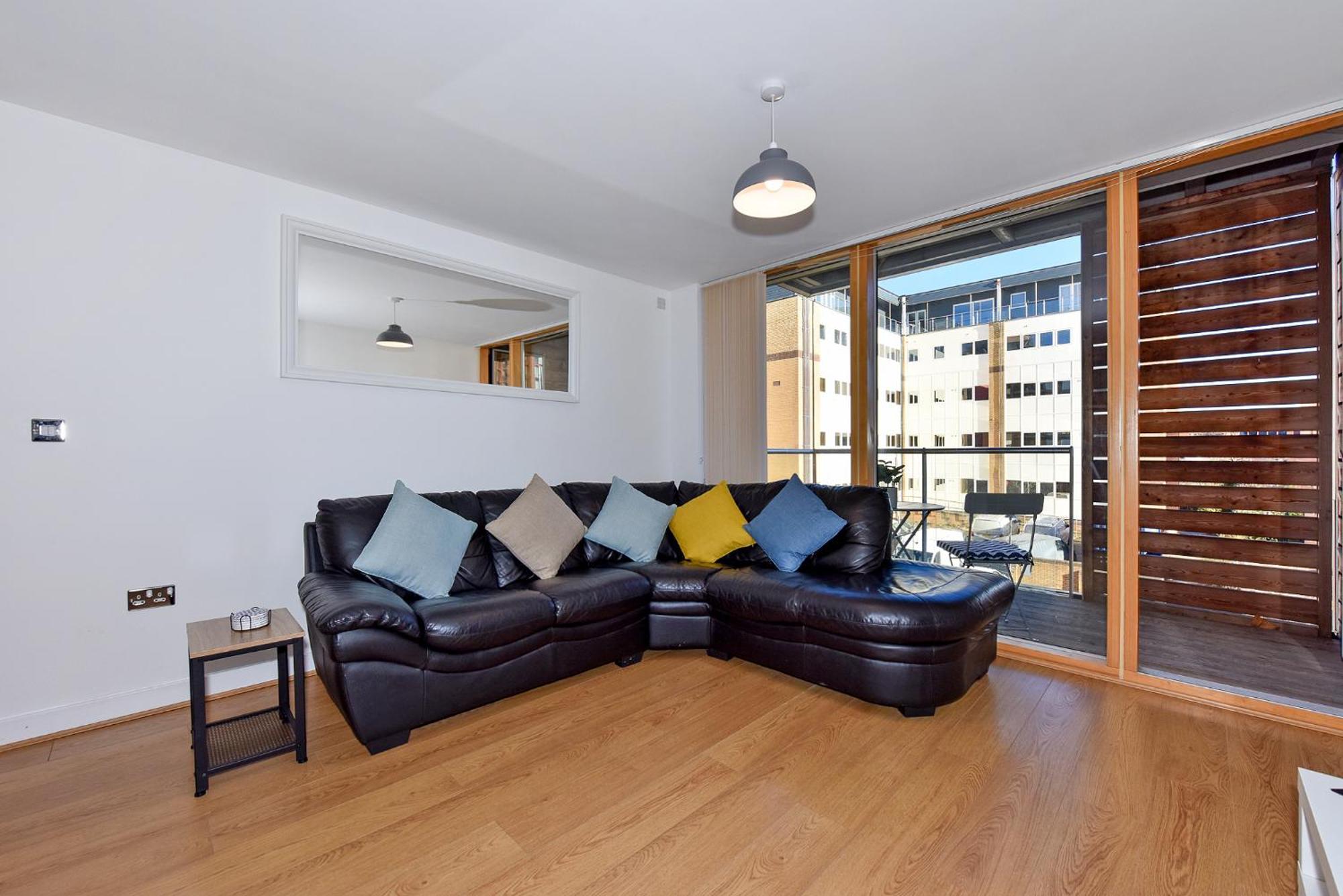 The Vizion Serviced Apartments From Pincott Properties - Free Parking, Private Balcony, And Wifi Milton Keynes Cameră foto