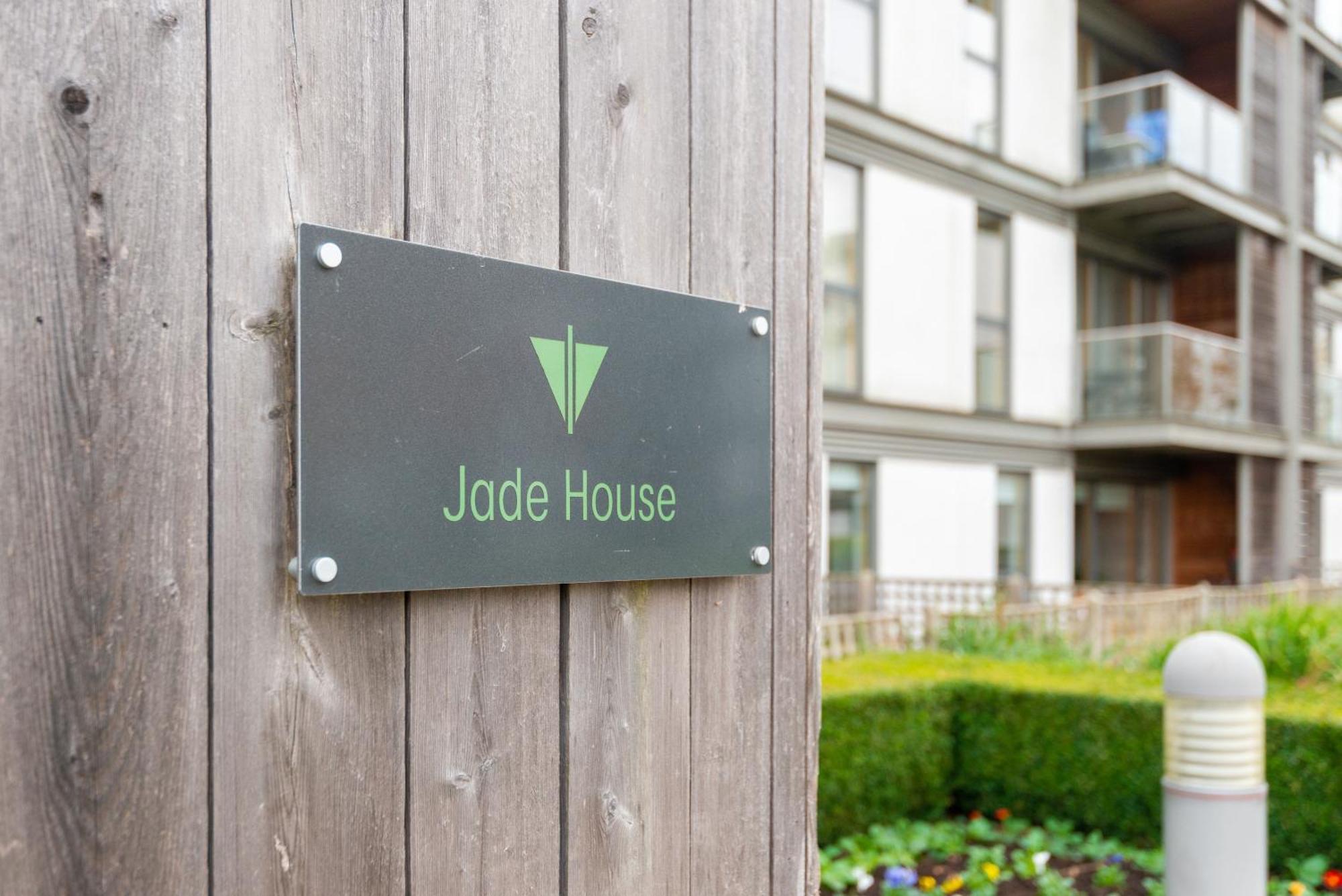 The Vizion Serviced Apartments From Pincott Properties - Free Parking, Private Balcony, And Wifi Milton Keynes Cameră foto