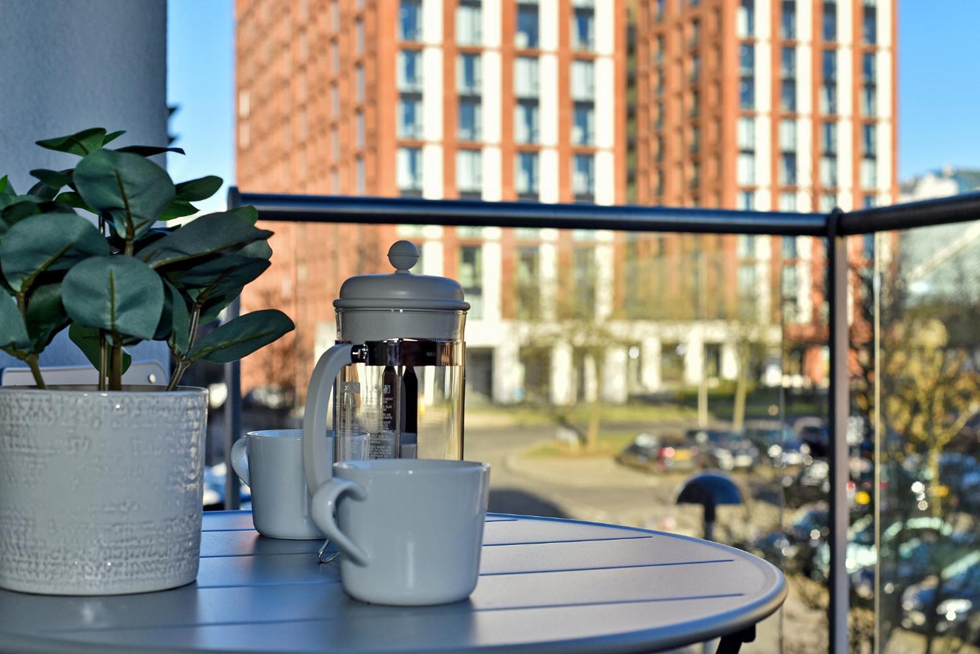 The Vizion Serviced Apartments From Pincott Properties - Free Parking, Private Balcony, And Wifi Milton Keynes Cameră foto