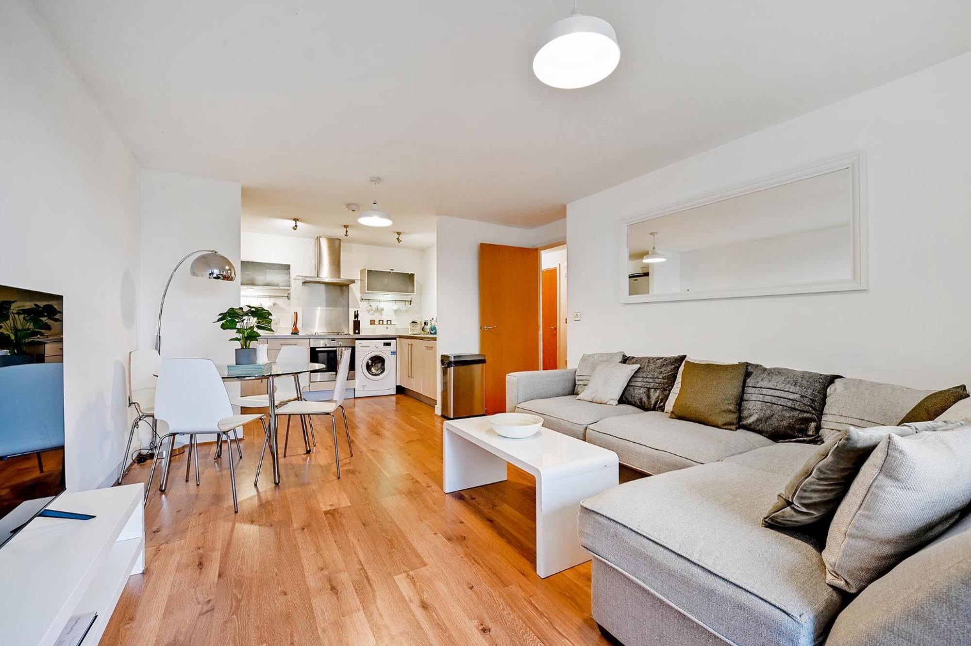 The Vizion Serviced Apartments From Pincott Properties - Free Parking, Private Balcony, And Wifi Milton Keynes Exterior foto
