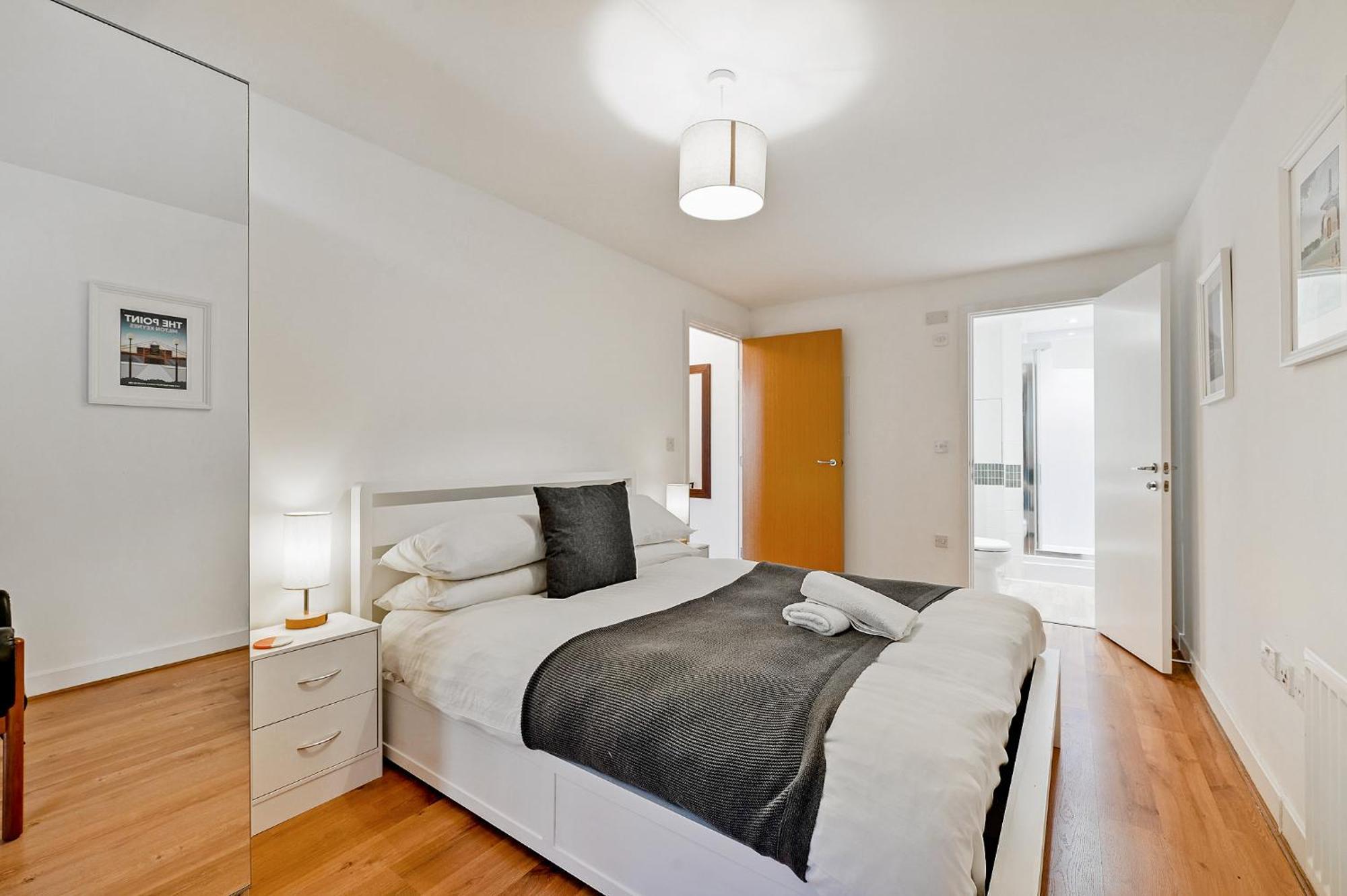 The Vizion Serviced Apartments From Pincott Properties - Free Parking, Private Balcony, And Wifi Milton Keynes Exterior foto
